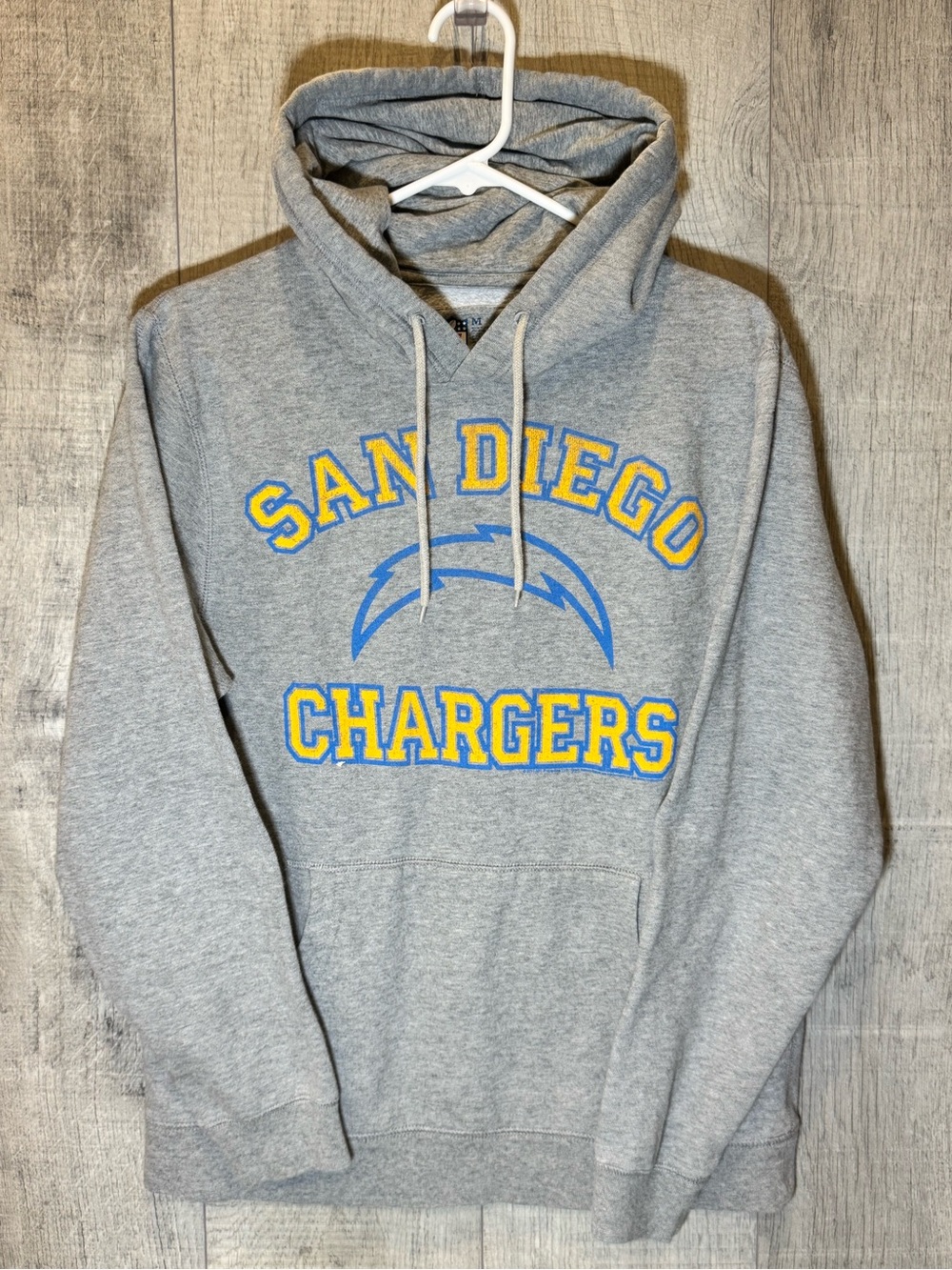 San Diego Chargers Gray Long Sleeve Hooded Hoodie Men's Size Medium Sweatshirt